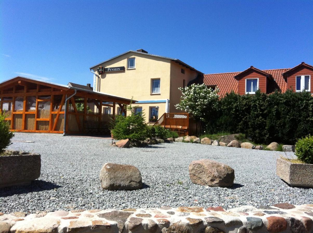 Hotel-Pension Zur Mole Wiek auf Rügen 외부 사진