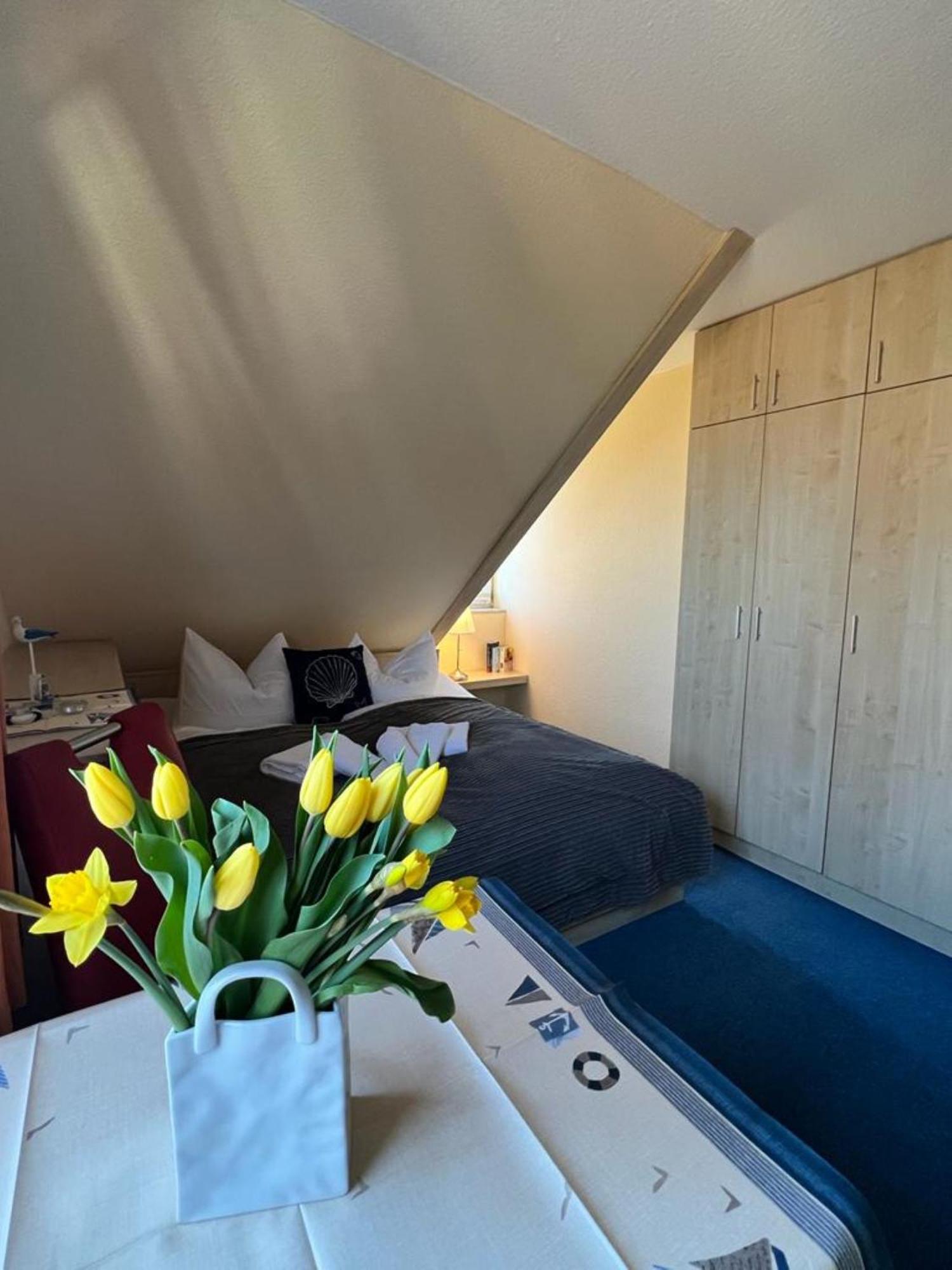 Hotel-Pension Zur Mole Wiek auf Rügen 외부 사진